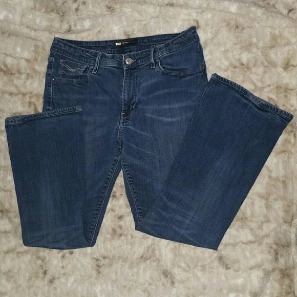 Mid Rise Boot Jeans - Picture 3 of 7